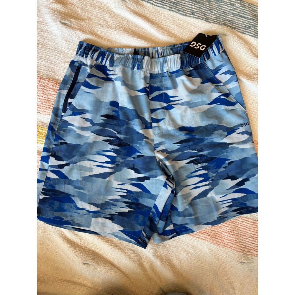 DSG Mens Agility Short 8 Inch Inseam Blue Abstract Camo Athletic Fit Size Medium